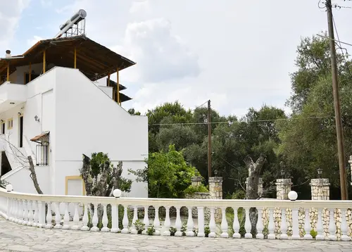 Corfu Room Apartments