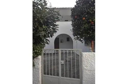 Gorgona Apartments & Studios