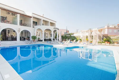 Opera Blue Hotel