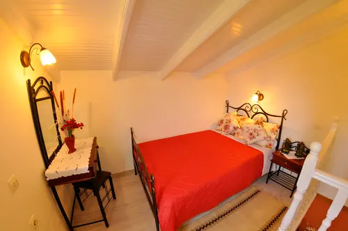 Mazis Apartments gallery 3