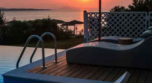 Paralia Luxury Suites gallery 4