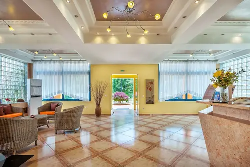 Atrium Hotel gallery 5