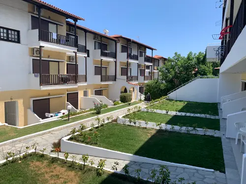 Ioli Village