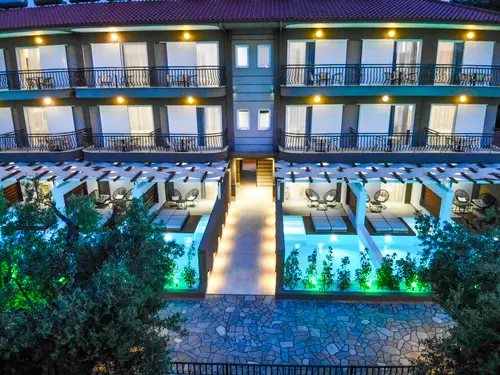 Royal Hotel and Suites gallery 4