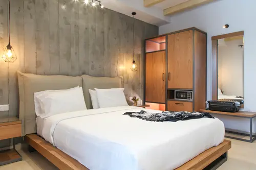 Royal Hotel and Suites gallery 6