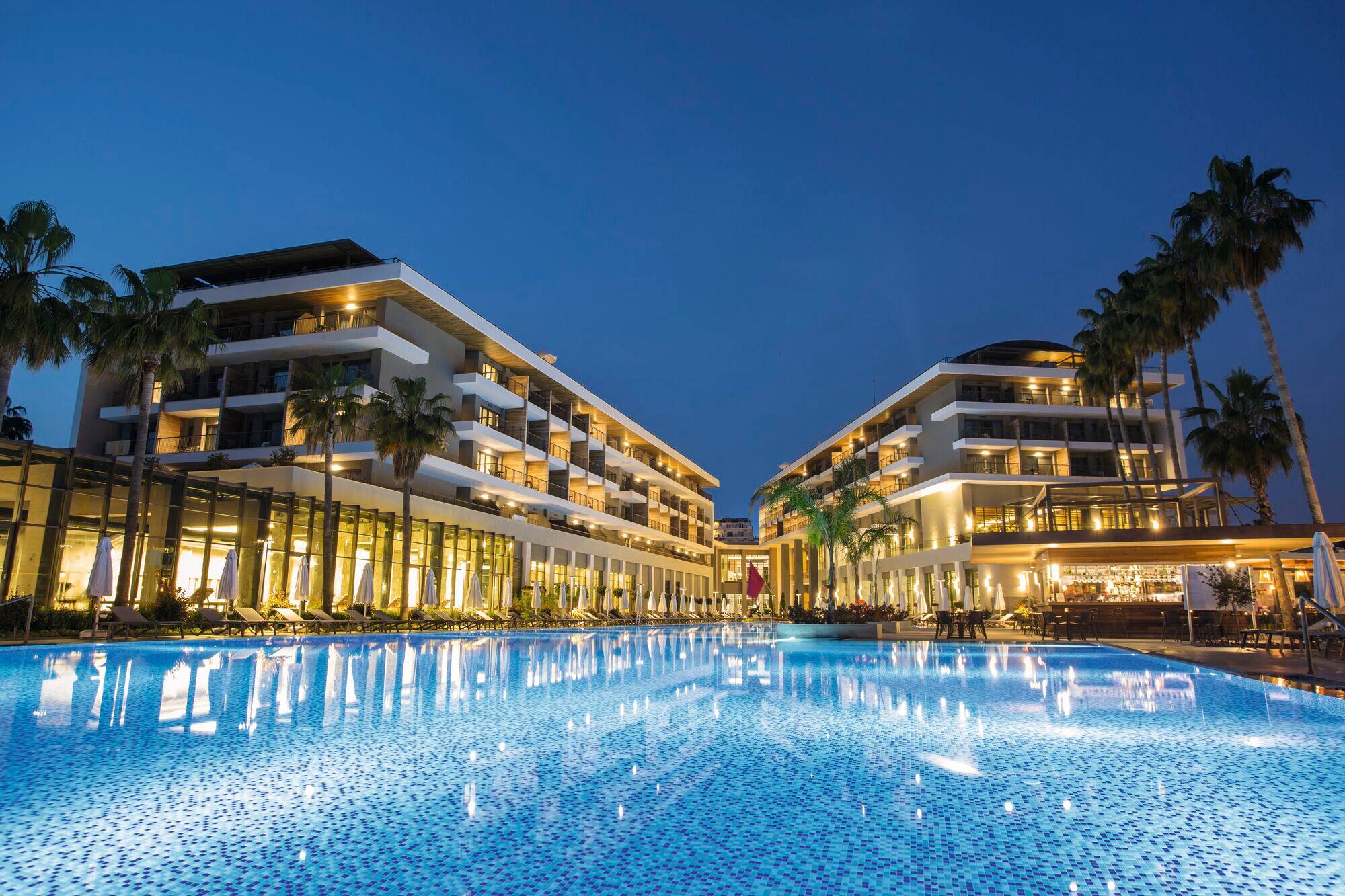 Acanthus Cennet Barut Collection gallery 6