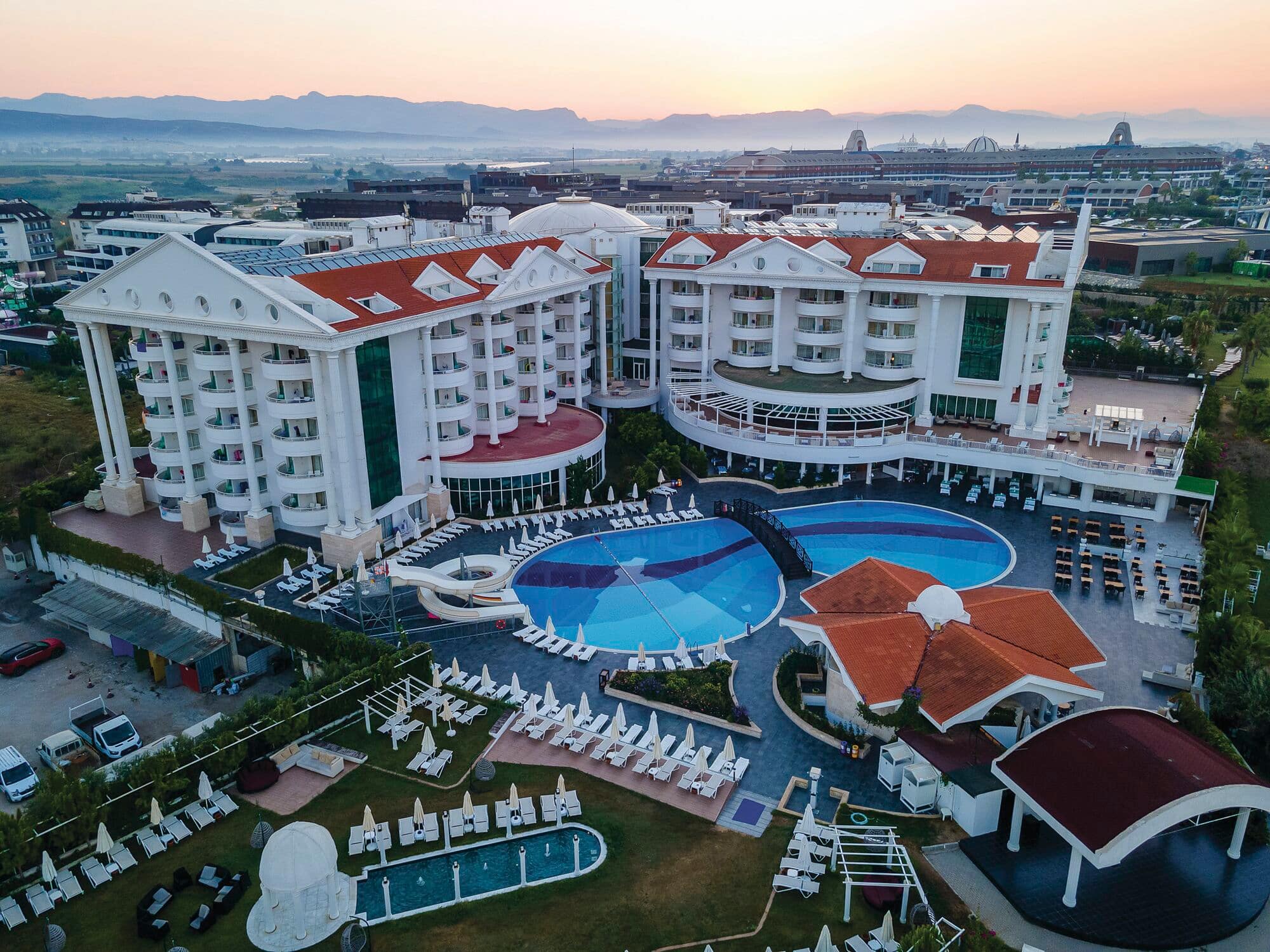 Roma Beach Resort & Spa