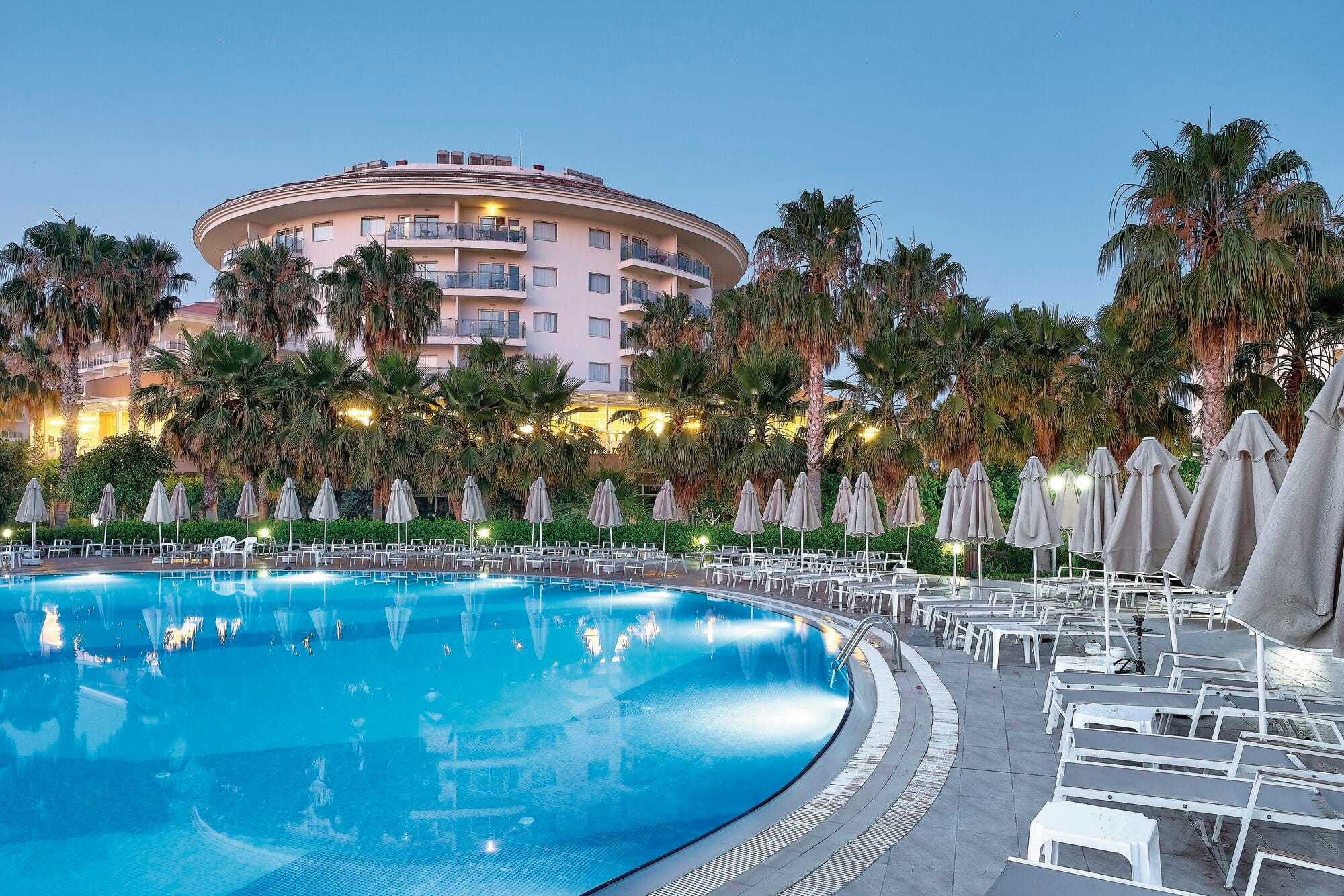 Seaden Sea World Resort & Spa