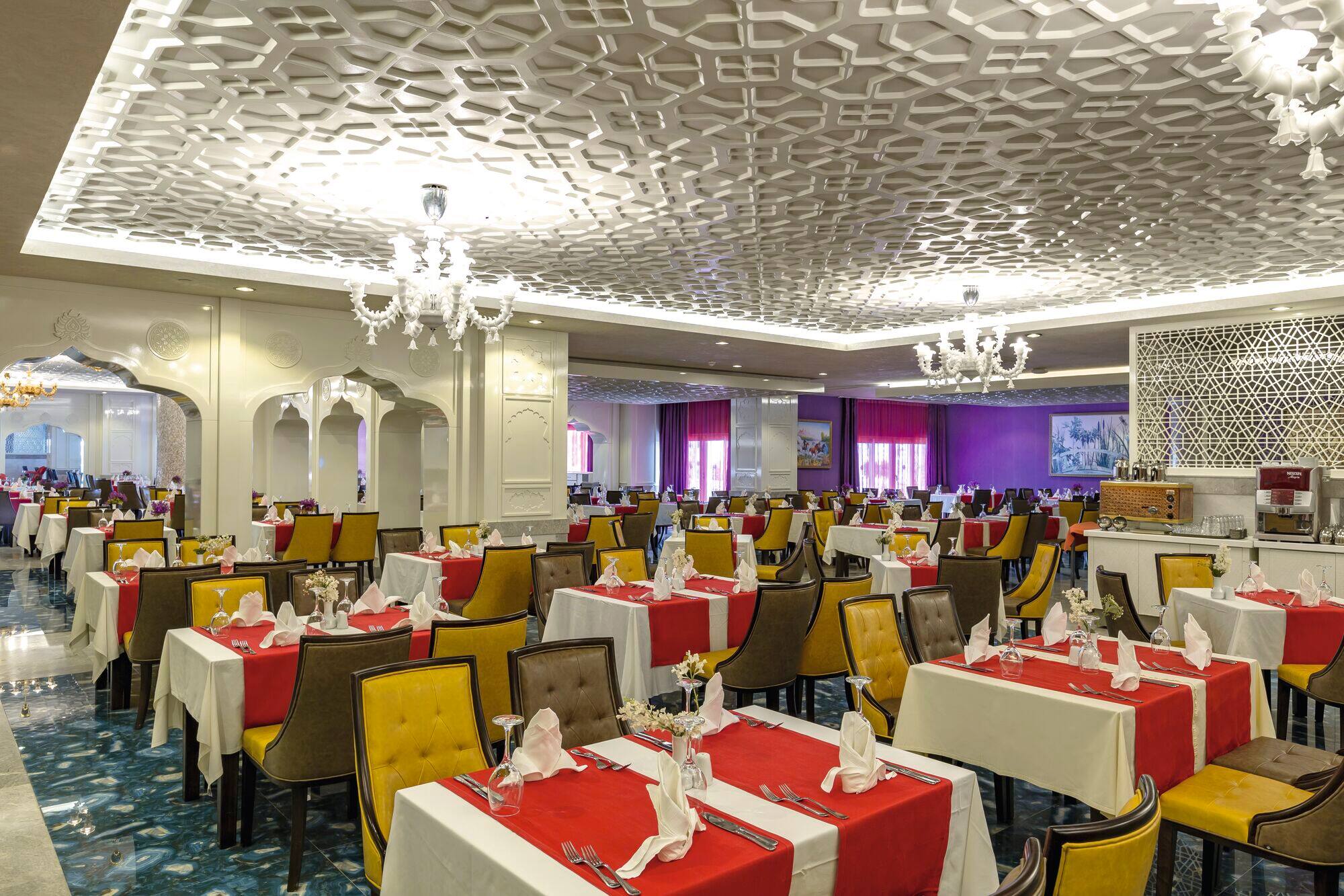 Royal Taj Mahal gallery 4