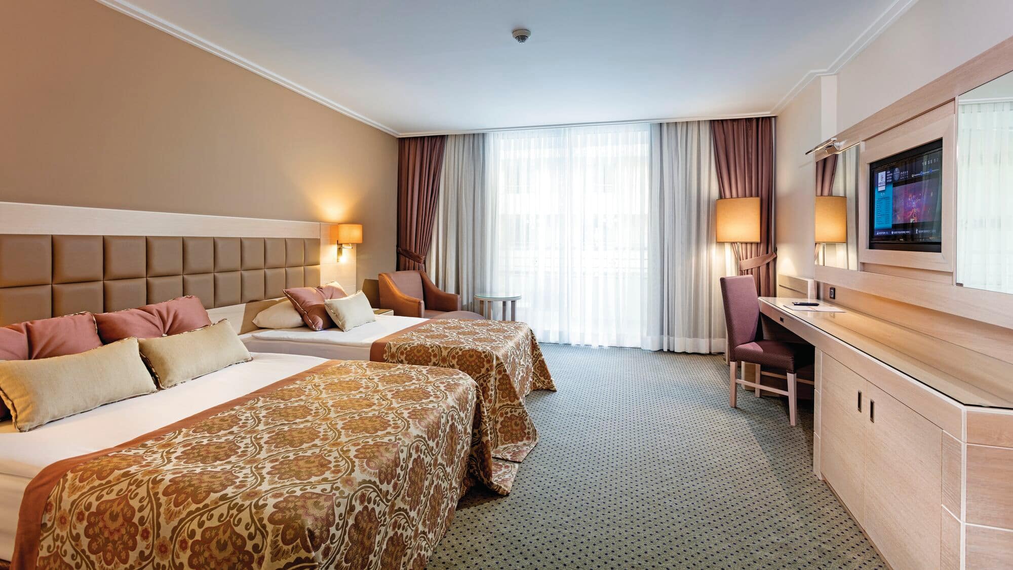 Hotel Miracle Resort gallery 2